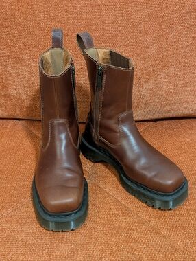 Dr martens Women's Boots Size 6 Amaayah Lo Orleans Leather Chelsea Boots